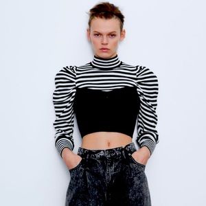 🆕 Knit Top with Puffy Sleeves